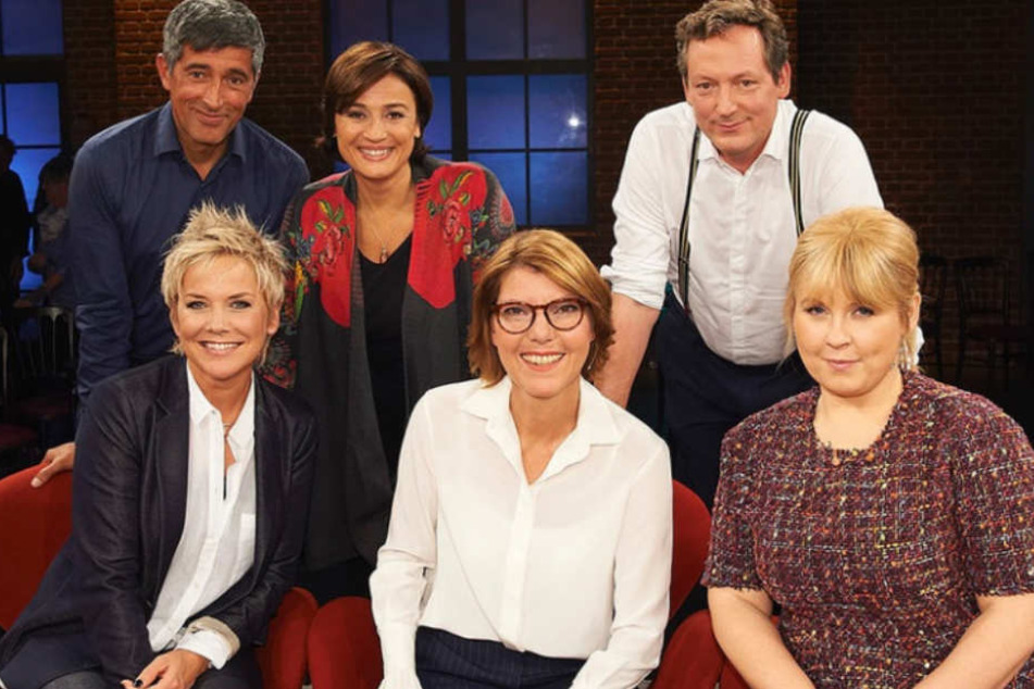 Zu Gast bei Bettina Böttinger im Kölner Treff sind Veronica Ferres (verließ die Runde vor Ende), Sandra Maischberger, Ranga Yogeshwar, Inka Bause, Maite Kelly und Eckart von Hirschhausen.