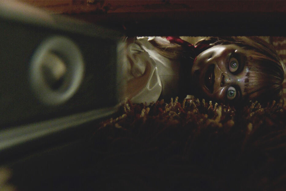 Schaurige Szenen spielen sich in einem Horror-Streifen, wie dem von "Annabelle Comes Home" ab.