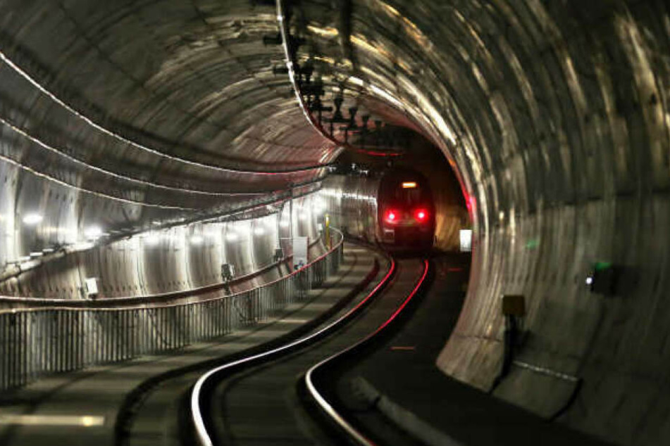 Oberbürgermeister Burkhard Jung will Projekte wie einen zweiten City-Tunnel und die Ausweitung des S-Bahn-Netzes anstoßen.