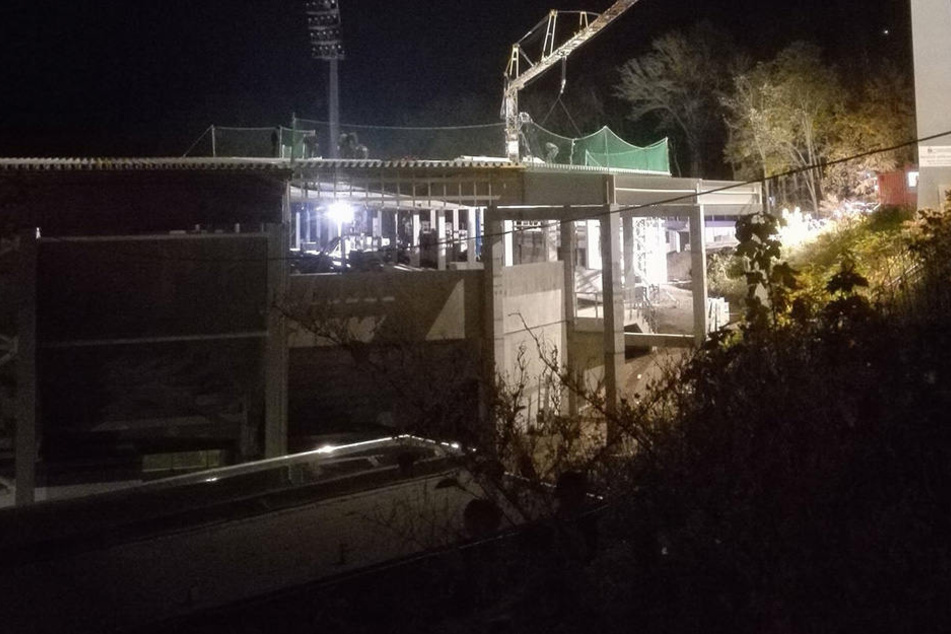 Die Arbeiten dauerten bis in die Abendstunden an.