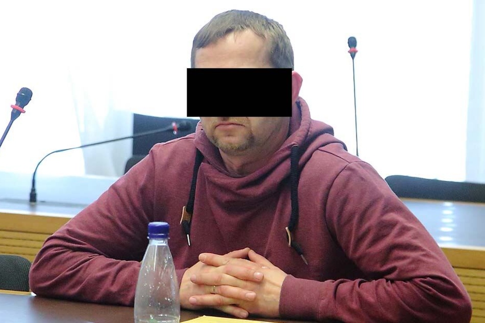 Ronny R. (39) versuchte, Drogen zu schmuggeln. Die Aktion landete vor Gericht.