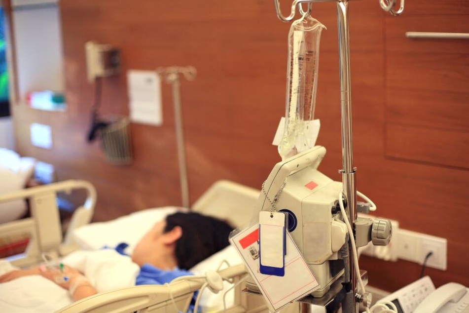 Lange Zeit verbrachte die Britin in einem Krankenhaus. (Symbolbild)