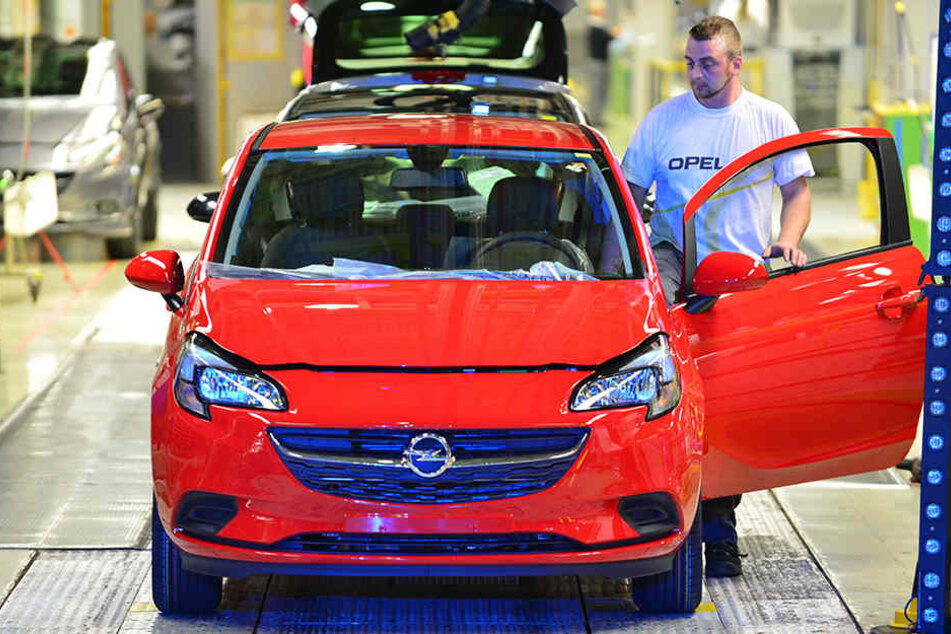 Bei Opel in Eisenach könnten ab 2019 Entlassungen drohen.