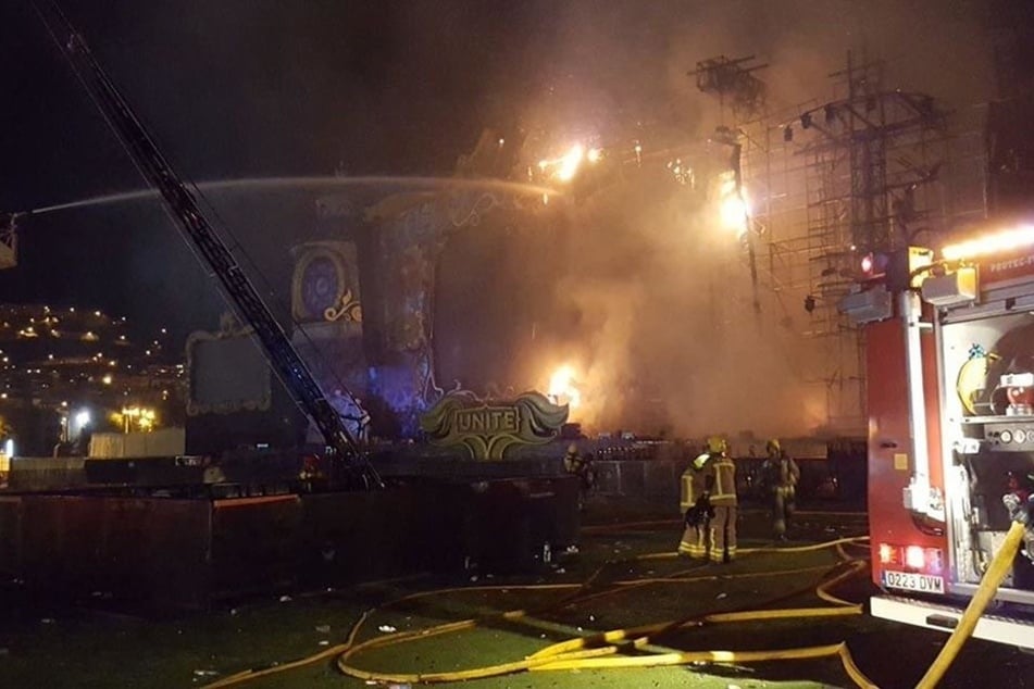 In Barcelona wurde das Festival Tomorrowland wegen eines Feuers unterbrochen.