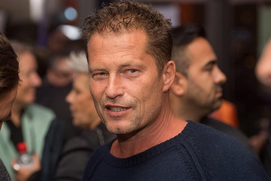 Til Schweiger (54) stellte auf Facebook seine Fähigkeiten als Schauspieler unter Beweis.