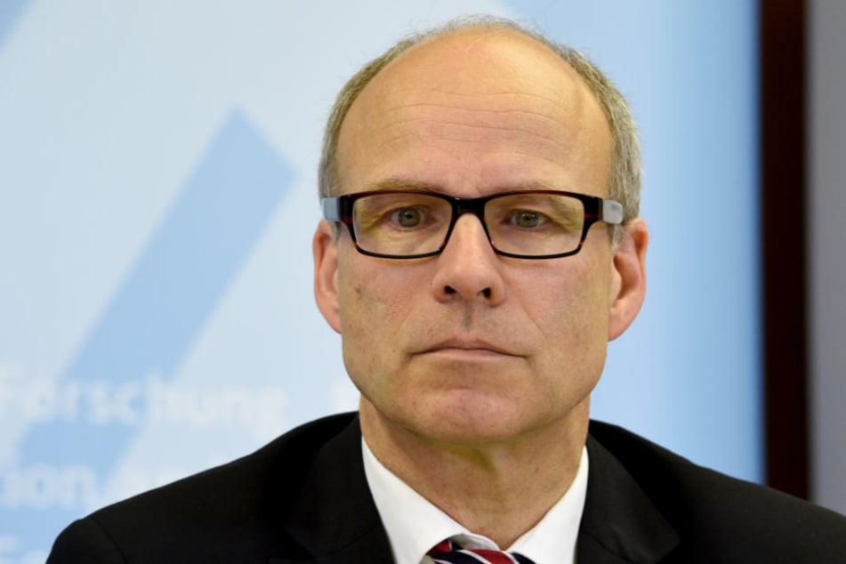 Der Schulsenator Ties Rabe (SPD) fordert mehr Hausaufgaben.