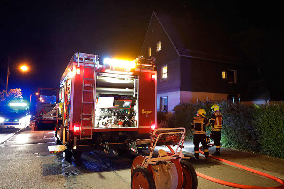 In der Stelzendorfer Straße gab es am Montagabend einen Kellerbrand.