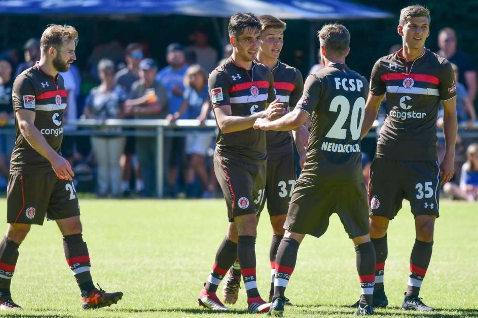 Die Kiezkicker fuhren gegen den FC Pinzgau einen ungefährdeten 8:0-Sieg ein. (Symbolbild.)