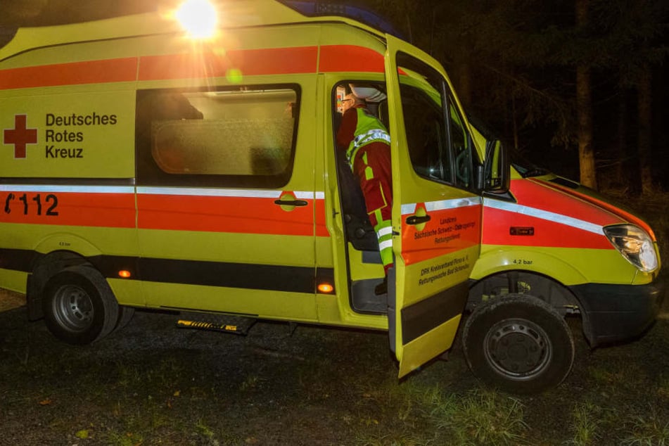 Mit dem Rettungswagen kamen die Pfadfinder in die Klinik.