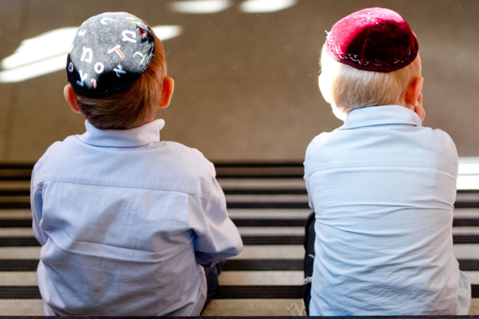 Seit April 2018 müssen etwa antisemitische Vorfälle an Schulen gemeldet werden. (Symbolbild)