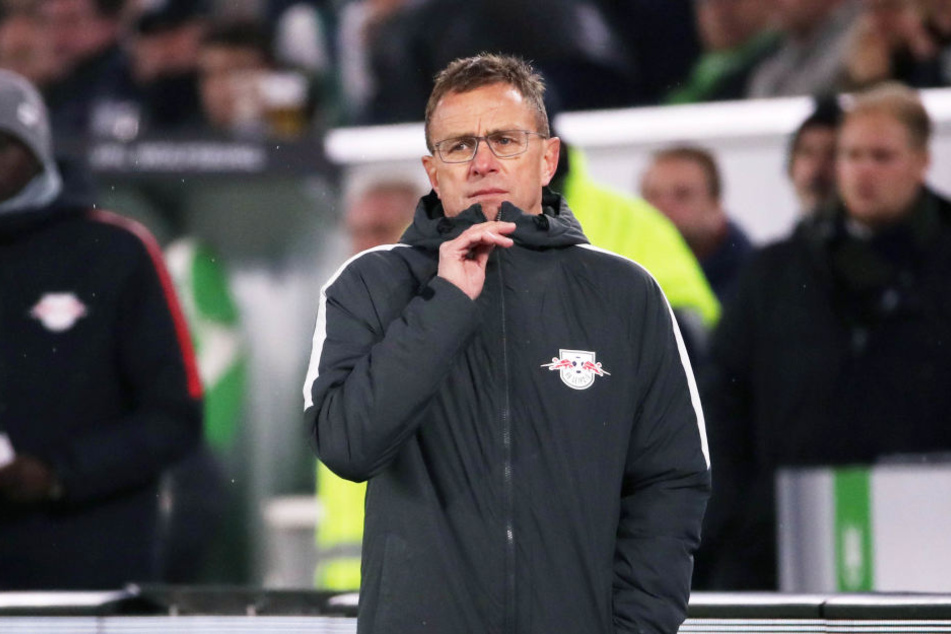 RB-Trainer Ralf Rangnick muss seine Jungs jetzt schnell aufbauen. Am Donnerstag geht's nach Salzburg.