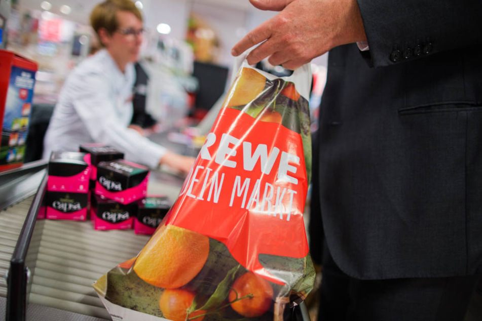 Rewe ruft seine Tiefkühlgarnelen von "Ja!" zurück. Es wurden Antibiotika-Rückstände gefunden.