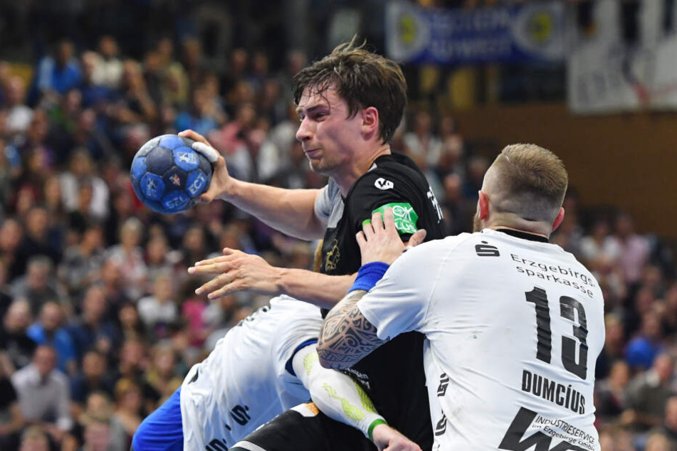 Sie tauschen in der kommenden Saison die Trikots: Adrian Kammlodt ist zu Aue gewechselt, Dumcius wird für Dresden auflaufen.