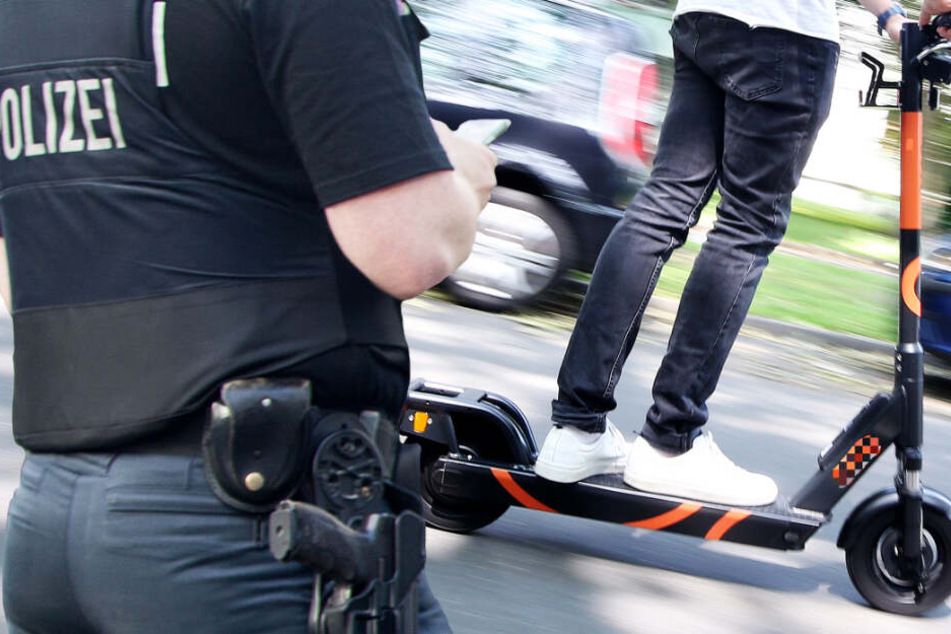 Die Polizei in Frankfurt will die weitere Entwicklung beim E-Scooter-Verkehr beobachten (Symbolbild).