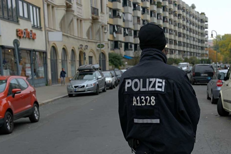 Die Polizei nahm die Frau fest (Symbolfoto).