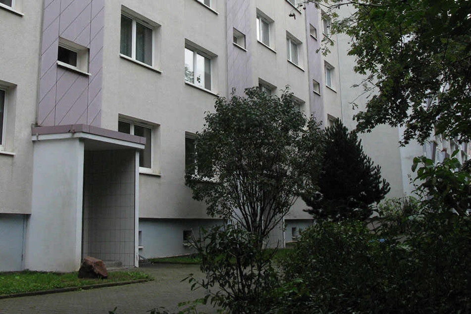 Das letzte Versteck von Bombenbastler Dschaber al-Bakr? Ein Nachbar sah ihn monatelang in der Paul-Bertz-Straße 40.