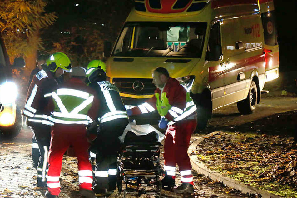 Bei einem Wohnungsbrand in Chemnitz wurde ein Mieter schwer verletzt.