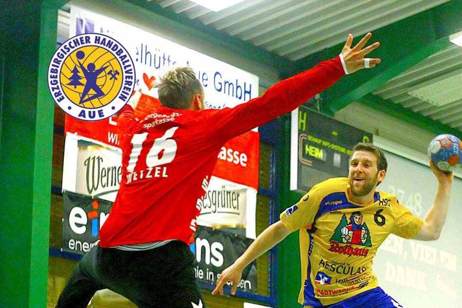 EHV-Keeper Robert Wetzel pariert einen Wurf. Er war in Nordhorn einer der Wenigen, die Leistung zeigten.