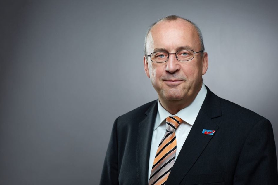 Der AfD-Kreisvorsitzende Frank Forberg (61) fürchtet ein "Fass ohne Boden".