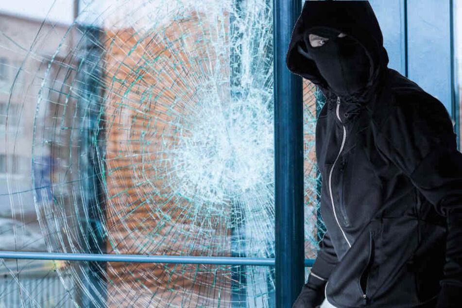 Die Polizei vermutet, dass es sich bei den drei Attacken um die selben Täter handelt (Symbolbild).