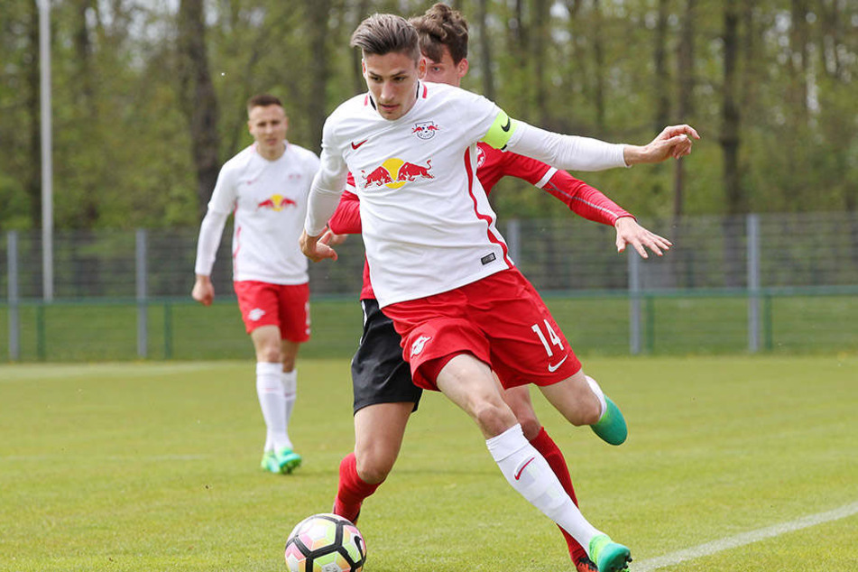 Der Mittelfeldspieler wird ab kommender Saison für den Karsruher SC Tore schießen.