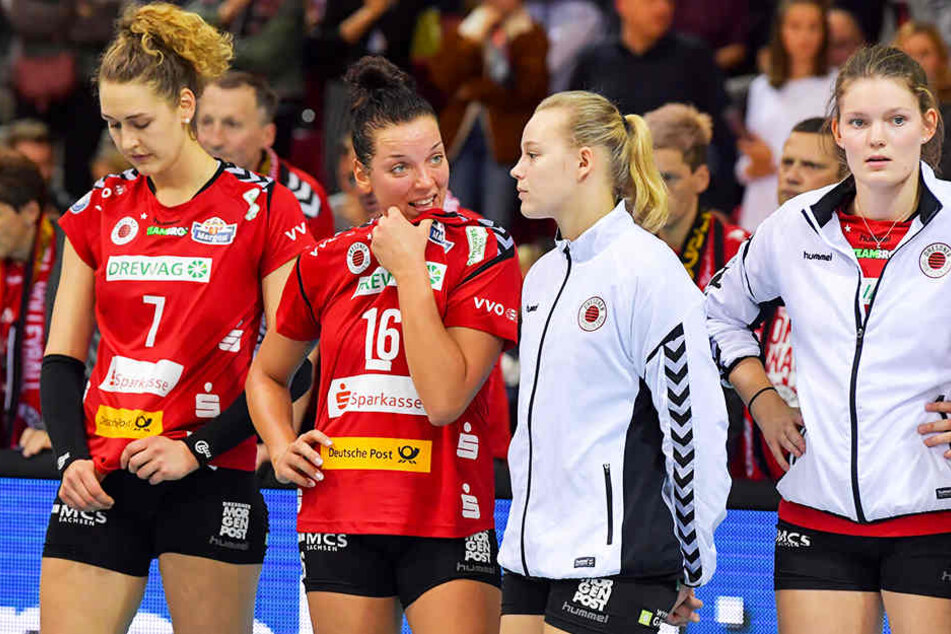 Die Enttäuschung bei den Dresdner Schmetterlingen war riesengroß. Von links: Barbara Wezorke, Katharina Schwabe, Michelle Petter und Rica Maase. Foto: Tom Bloch