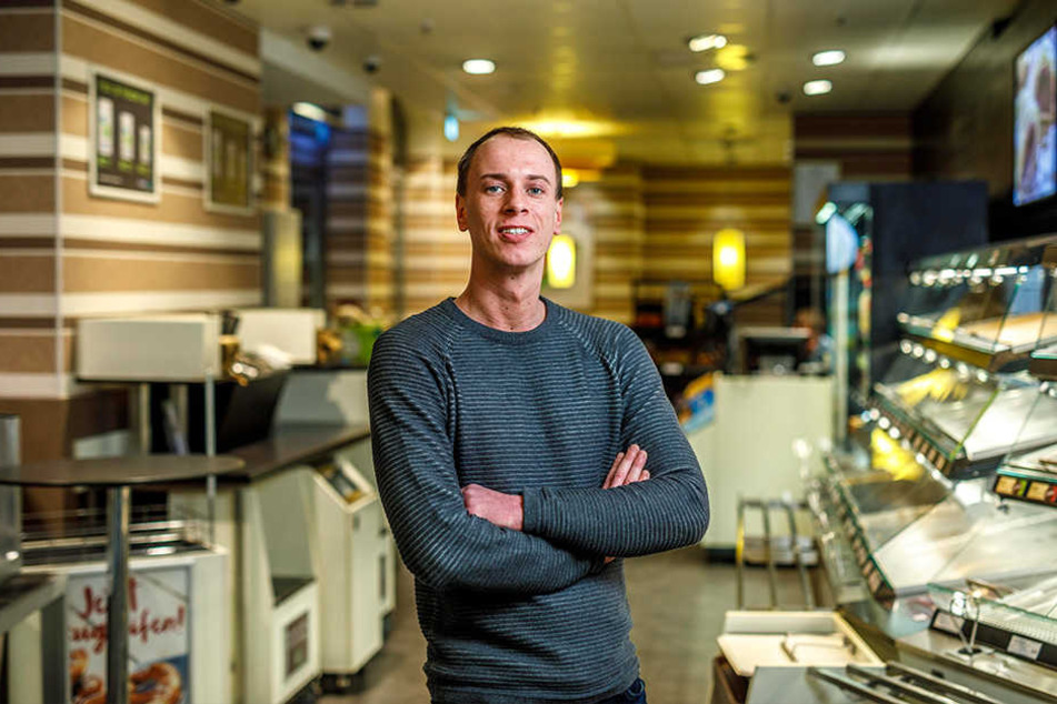 Inhaber beider Backwerk-Filialen am Dresdner Hauptbahnhof: Steven Kraft (33).
