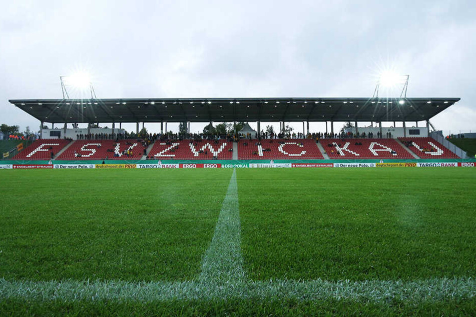 Das Stadion in Zwickau heißt einfach Stadion Zwickau. Bislang hat es nicht einmal einen Spitznamen. Das soll sich ändern.