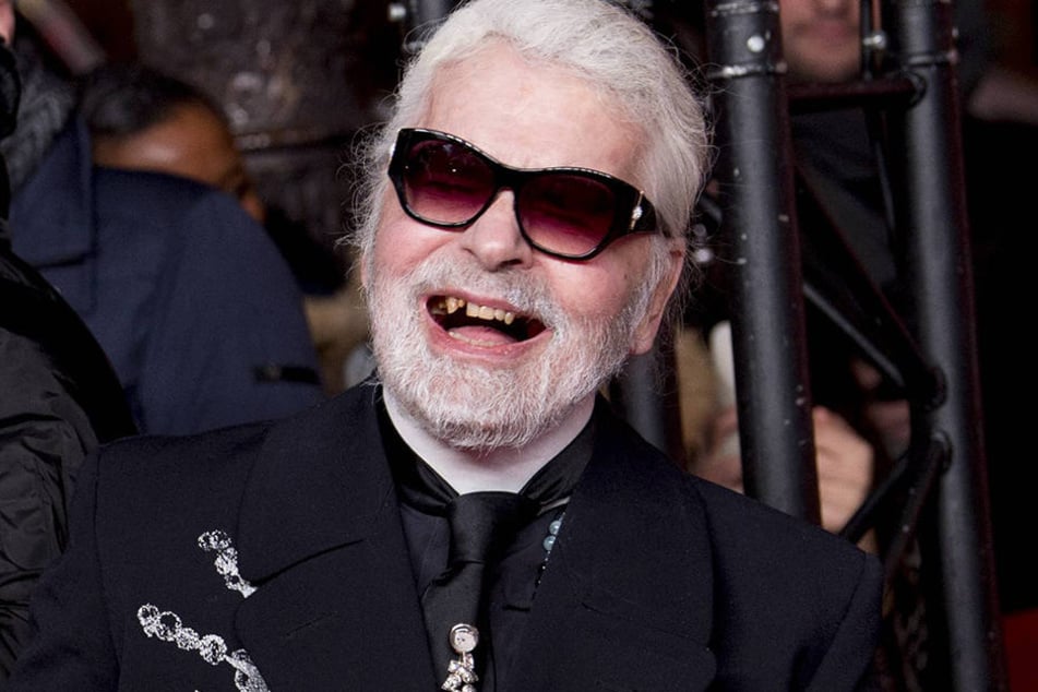 Gelbe und fehlende Zähne: So zeigte sich jetzt Karl Lagerfeld.