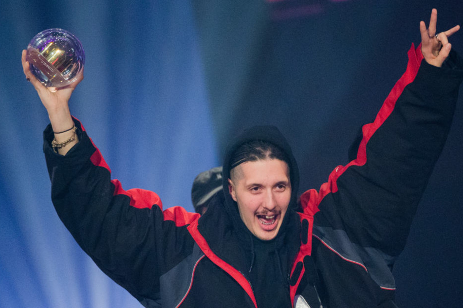 Rapper RIN hat während seines Auftritts beim Splash-Festival in Ferropolis improvisiert und a capella weitergesungen.