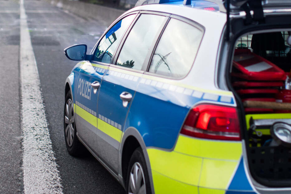 Die Polizei griff die kleine Gruppe von Männern an der Autobahn 3 auf. (Symbolbild)