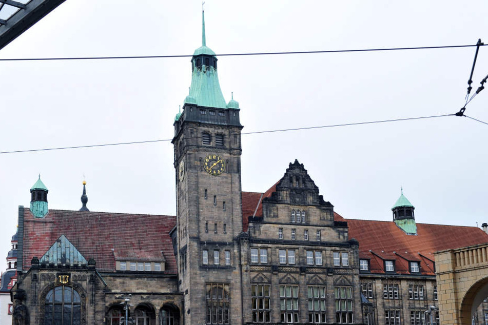 Einer der Tatorte lag in direkter Nähe zum Chemnitzer Rathaus.