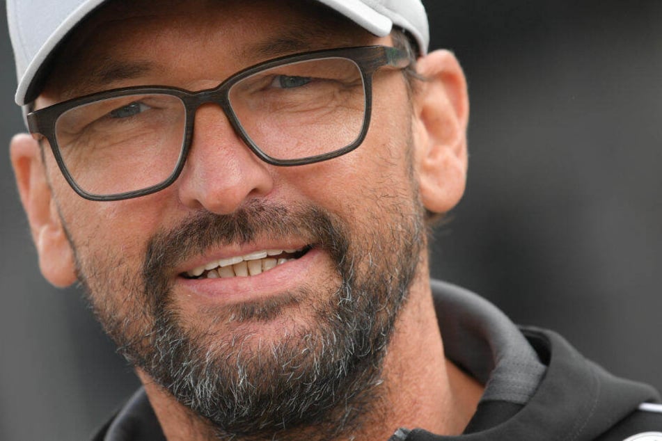 Pele Wollitz musste mit Cottbus den Abstieg in die Regionalliga verkraften.
