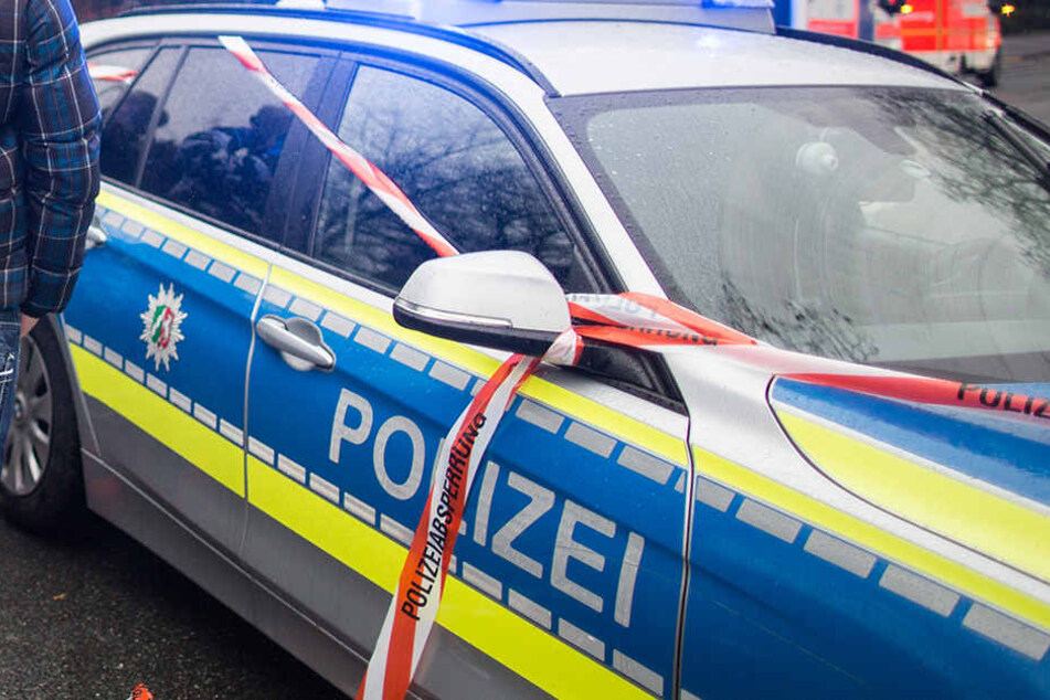 Ein Mann hatte seine Frau übersehen, als er in Königsfeld rückwärts aus der Garage fuhr.