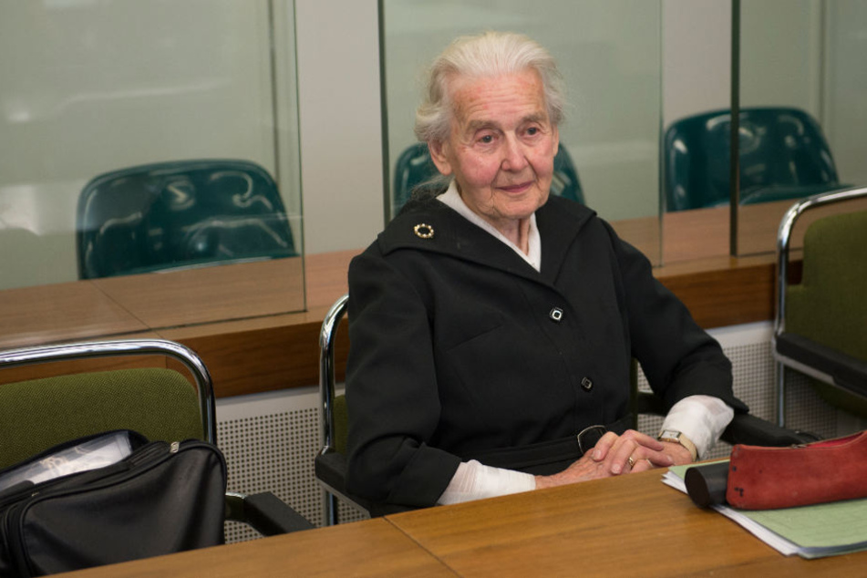 Holocaust-Leugnerin Ursula Haverbeck im Gerichtssaal