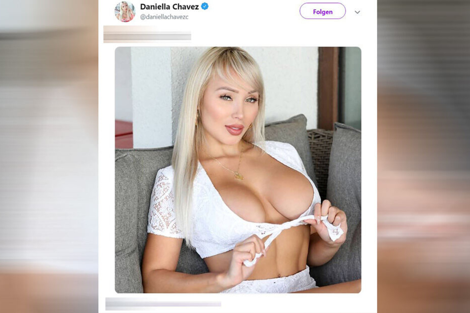 Daniella Chavez (33) lässt tief blicken.