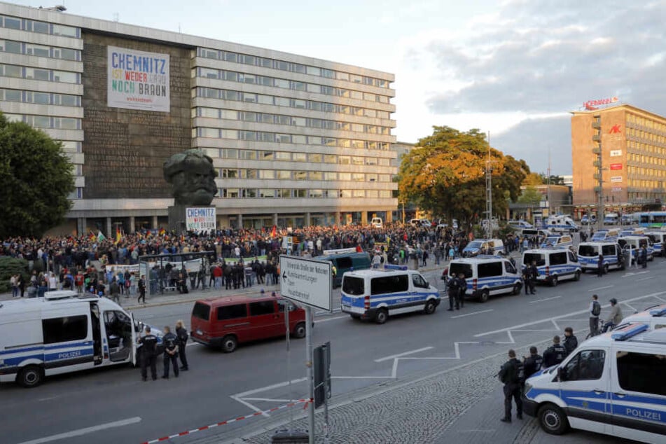 Etwa 3500 Teilnehmer waren bei der Demo am Freitag dabei.