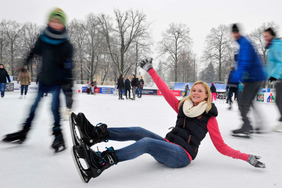 Geschlittert wird in diesem Jahr woanders, aber nicht in Zwickau: Diese
Saison pausiert die Eisbahn.