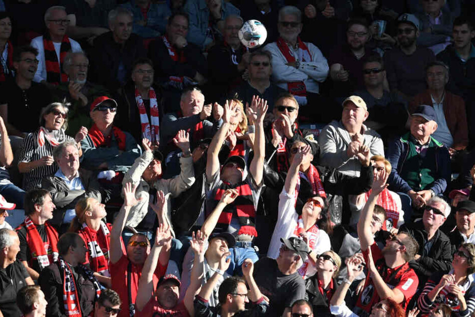 Ein Block im Freiburger im Stadion. (Archivbild)