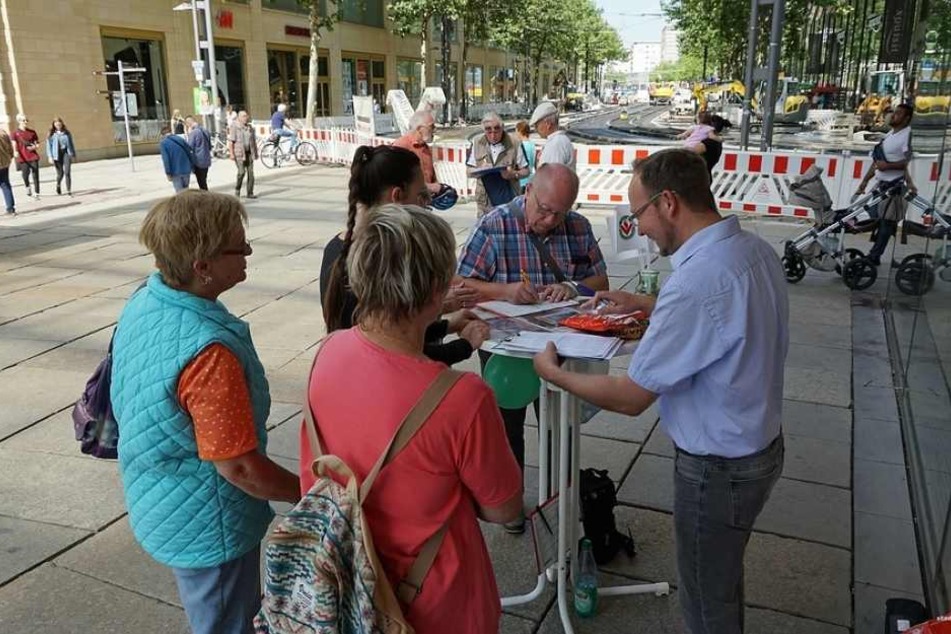 Mit zirka 1.400 Unterschriften geht am Freitag die Petition "Ja zur Wiedererrichtung des Chemnitzer Bärenbrunnens" zu Ende.