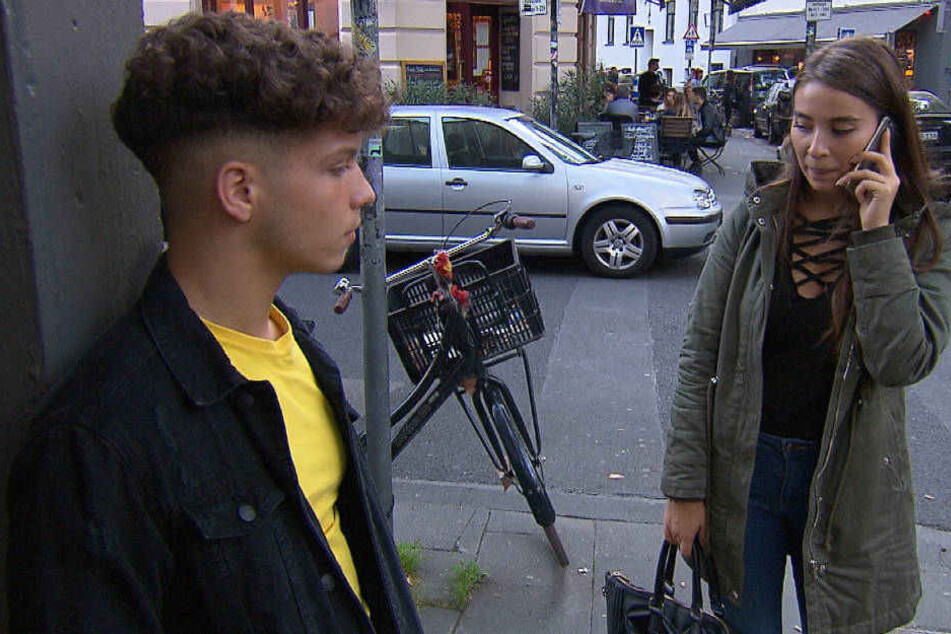 Freddy (li.) ist stinksauer! Wie kann er es Annika (re.) und Jan nur heimzahlen ..?