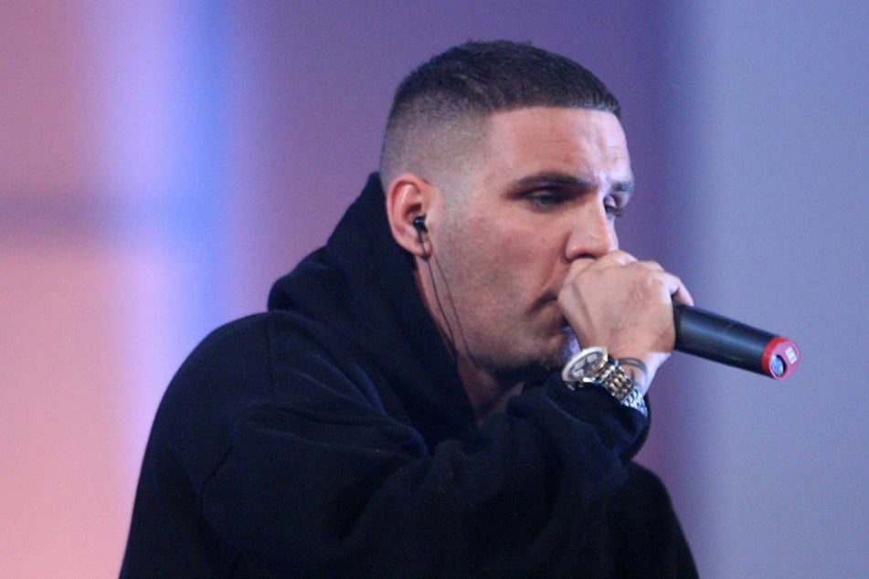Der deutsche Rapper Fler ist bereit 13.000 Euro an Sonopress zu bezahlen.