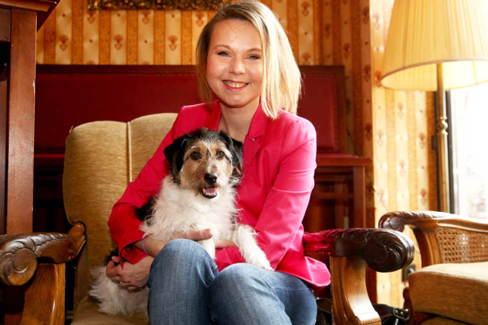 Agnieszka Pietrukiewicz mit Mischling Milou: Die Transplantation hat sie
bestens überstanden.