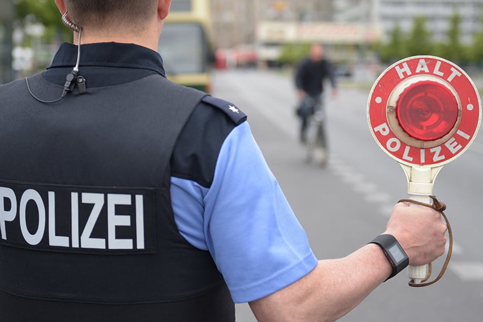 Wer die Prager Straße trotz Sperrung mit dem Rad befährt, muss mit einem Bußgeld rechnen.
