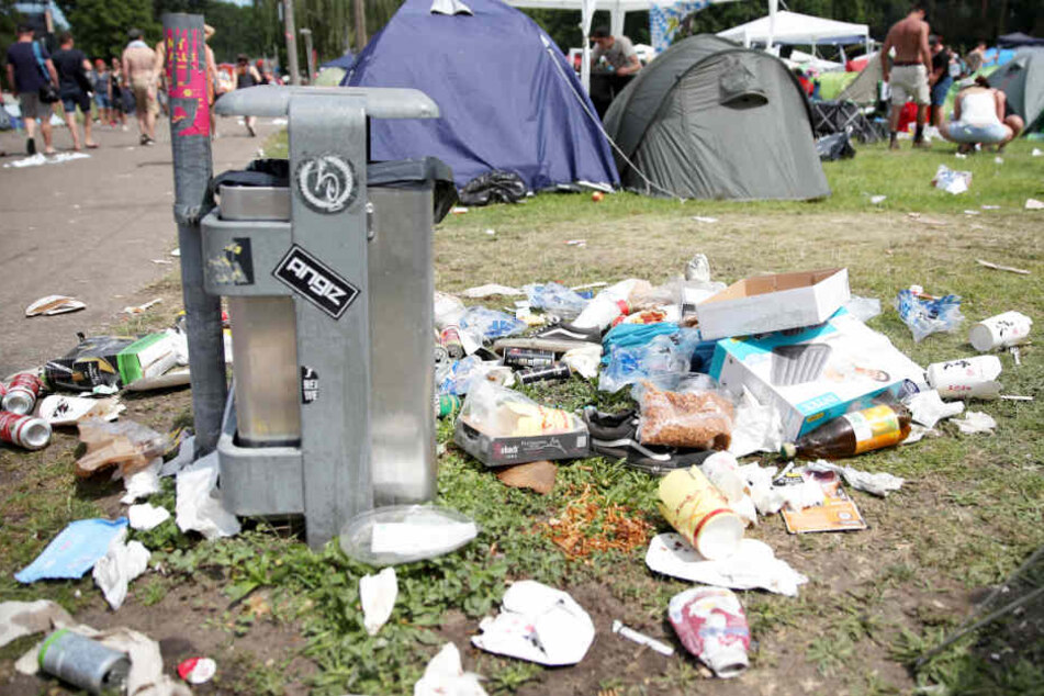 Das Festivalgelände glich auch in diesem Jahr wieder einer Mülldeponie.