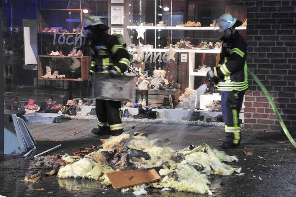 70 Einsatzkräfte kümmerten sich um den Brand.