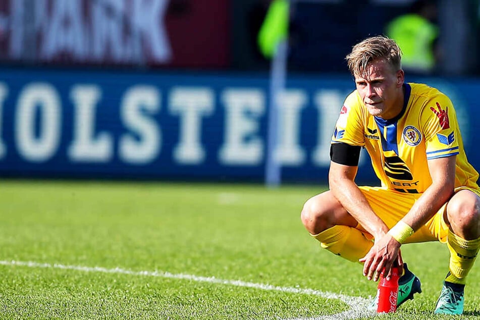 Jan Hochscheidt stieg im Sommer mit Eintracht Braunschweig in die 3. Liga ab. Dort stehen die "Löwen" mittlerweile abgeschlagen auf dem letzten Platz. Durch die vier Absteiger in der laufenden Saison wird es äußerst schwer, die Klasse noch zu halten.