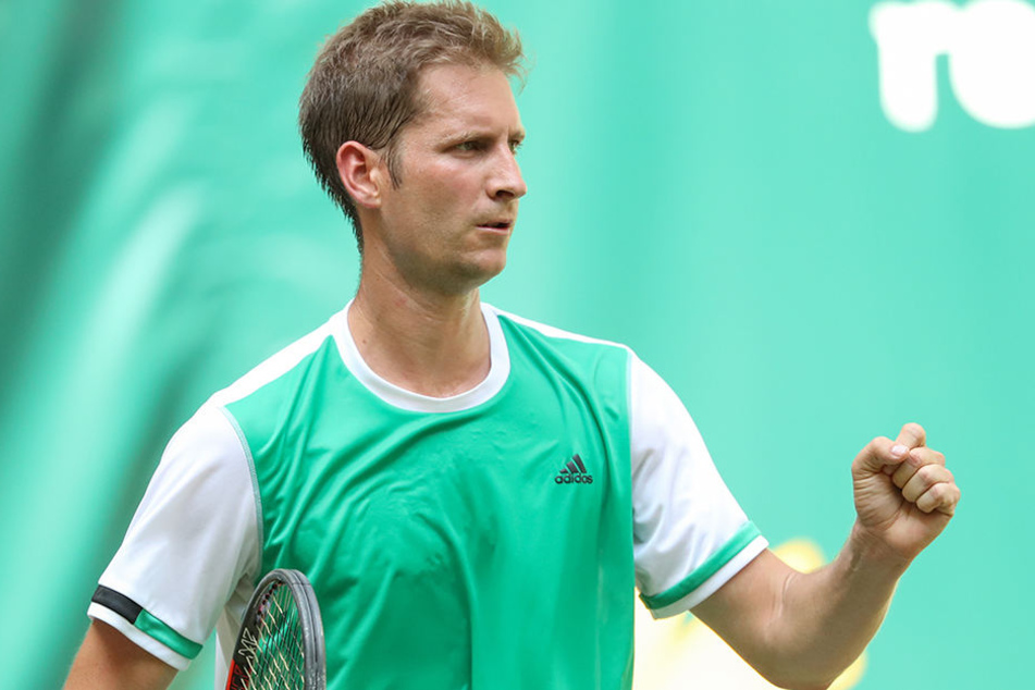 Auch Florian Mayer kann die Becker-Faust.
