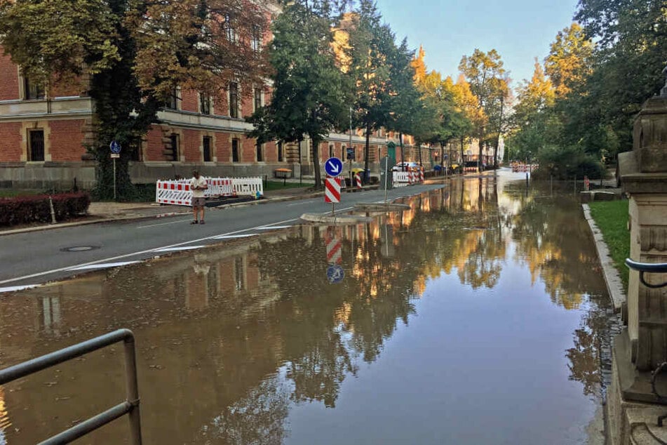 Der Wasserrohrbruch flutete teile der Zwickauer Innenstadt.