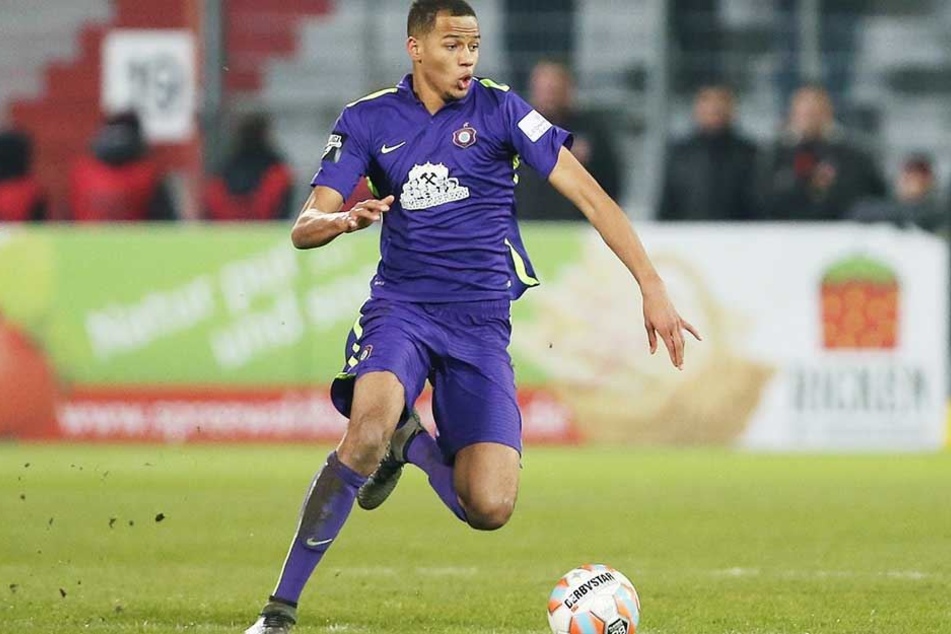 Louis Samson spielte von 2015 bis 2017 schon für Aue.